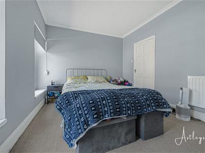 Picture 12